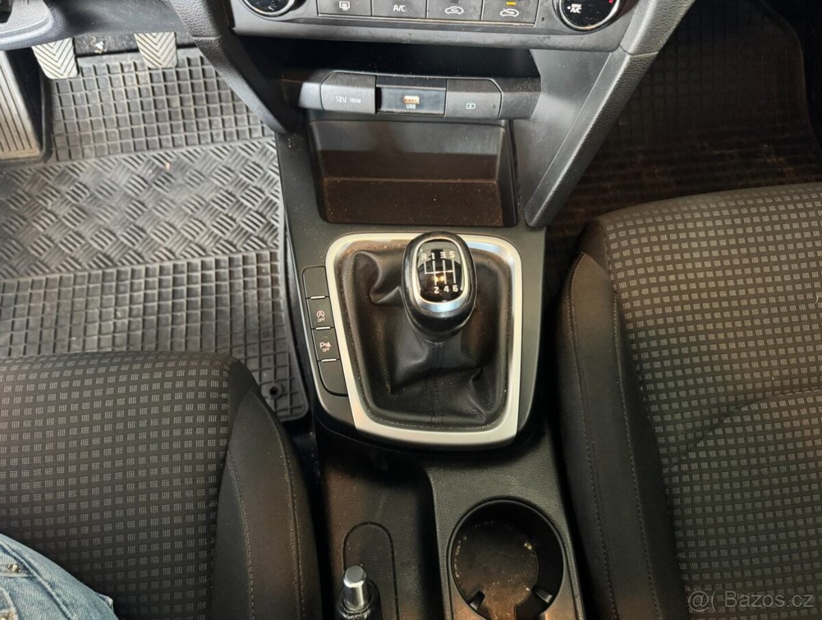 Kia ceed sw - 14