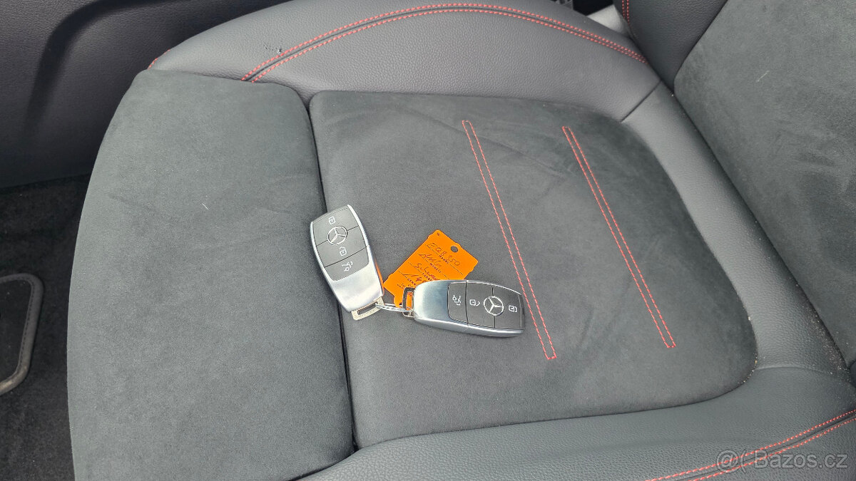 Mercedes EQB 350 4matic AMG 9/2025 553km - 14