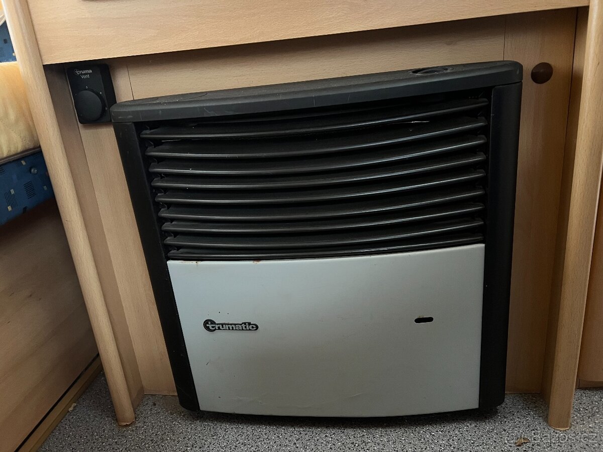 DETHLEFFS - obytný přívěs / karavan - 14