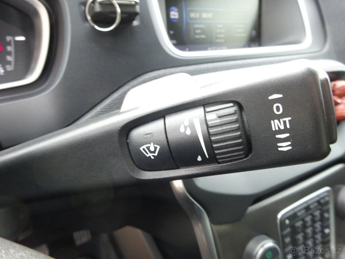 Volvo V40 1.6 D2 r.v.2013 (84 kw) - 14