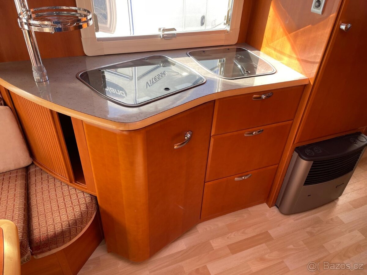 Tabbert Puccini 540, 4 os., EL.POJEZD, fr.psotel, bojler,12V - 14