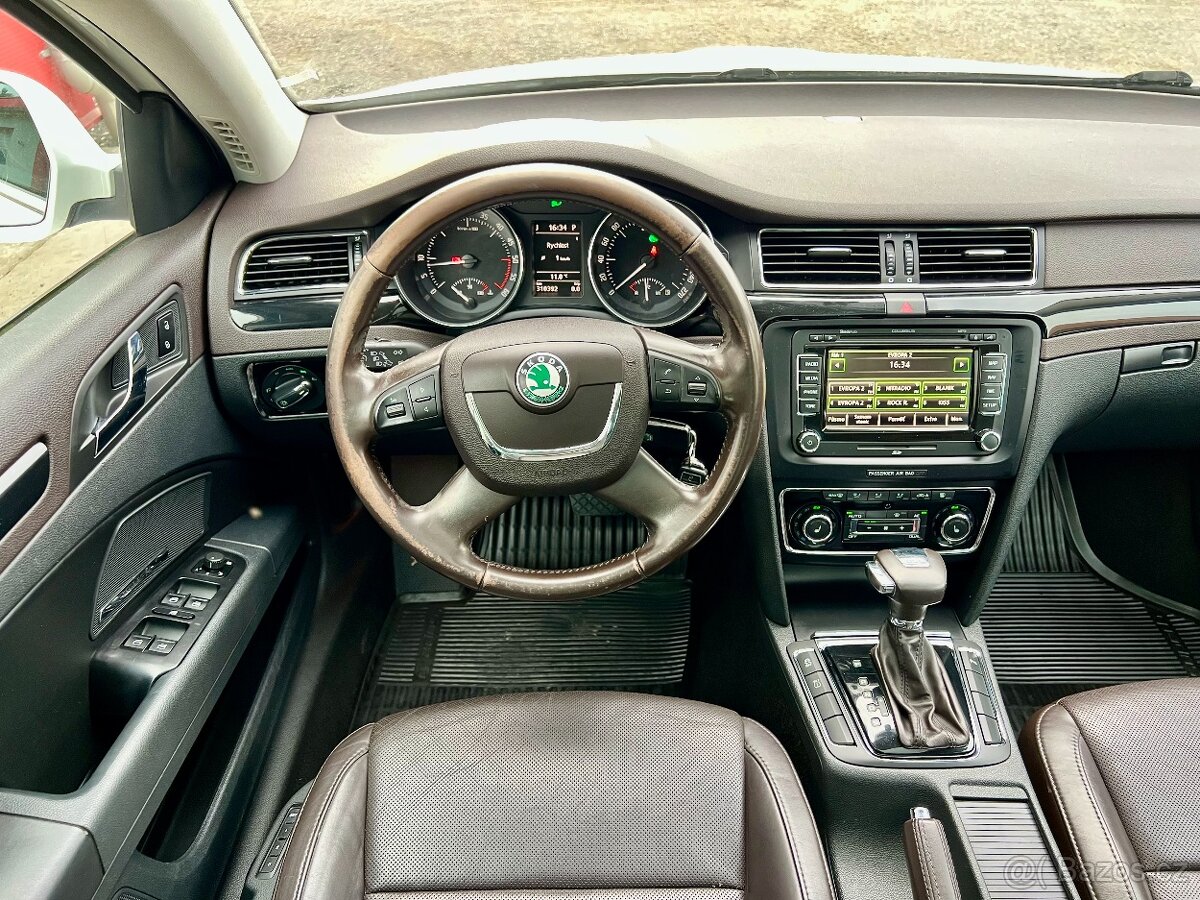 Škoda Superb 2,0 TDi L&K DSG PANORAMA / 2013 - 14