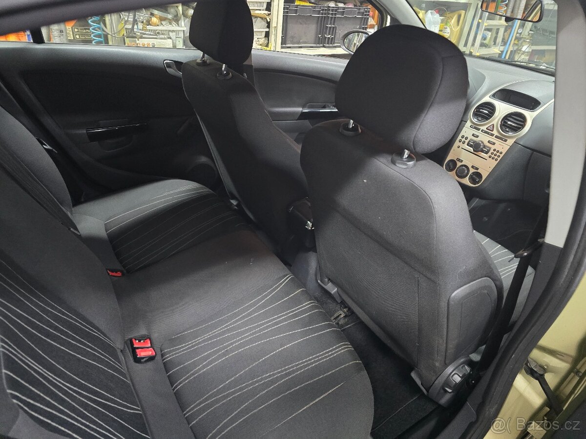 Corsa D 1.2 5dv. 59kW - 14