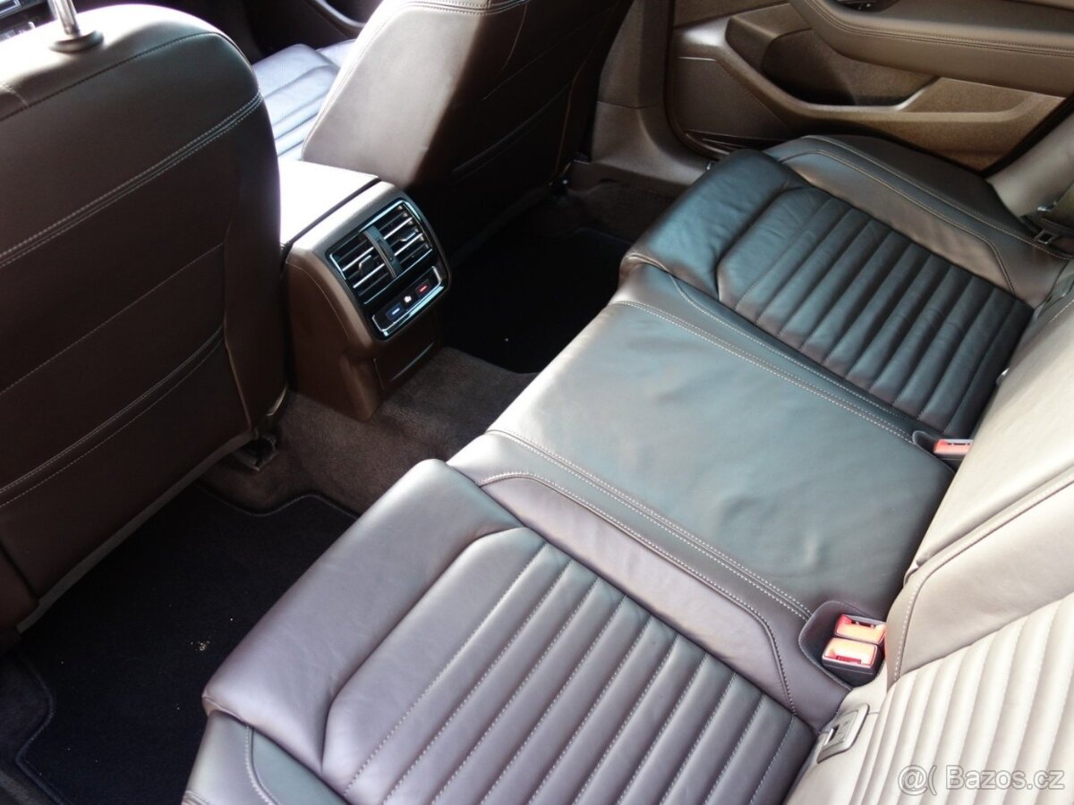 VW PASSAT 2.0TDI 110kW DSG HIGHLINE - 14
