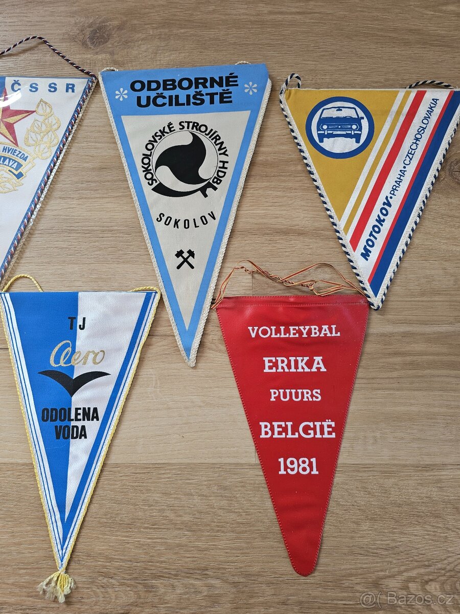 Historické vlaječky 1920 - 1980 - 14