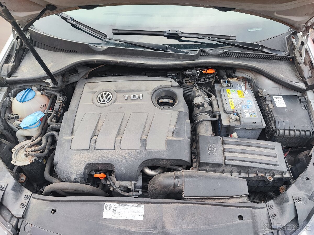 VW Golf Variant VI 1.6 TDI (77 kW) - 14