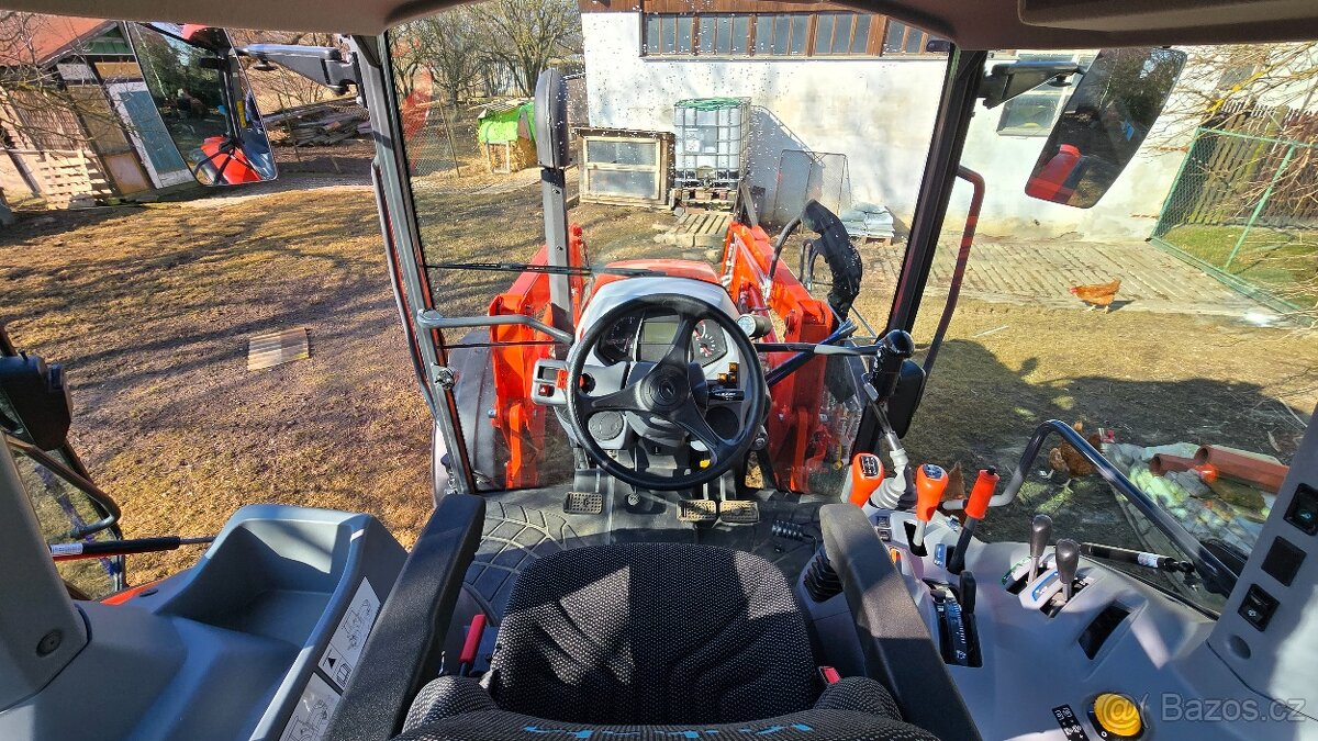 Kubota M4062 s čelním nakladačem - 14