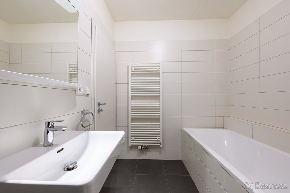 Pronájem bytu 2+kk 60 m², Plzeň - Černice, ev.č. 00132 - 14