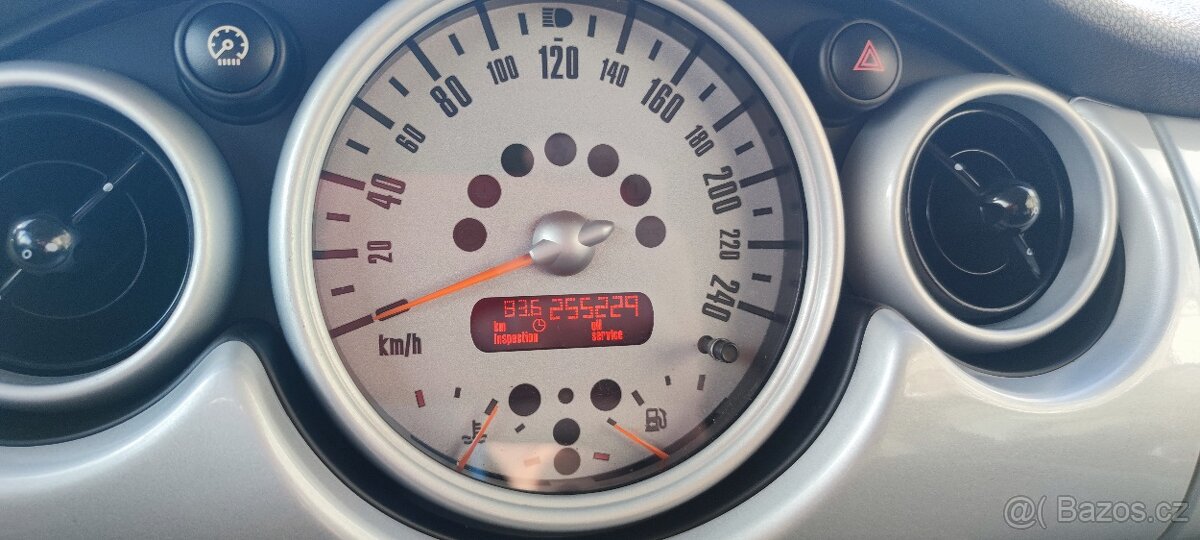 Mini cooper one 1,6 benzín zachovalý - 14