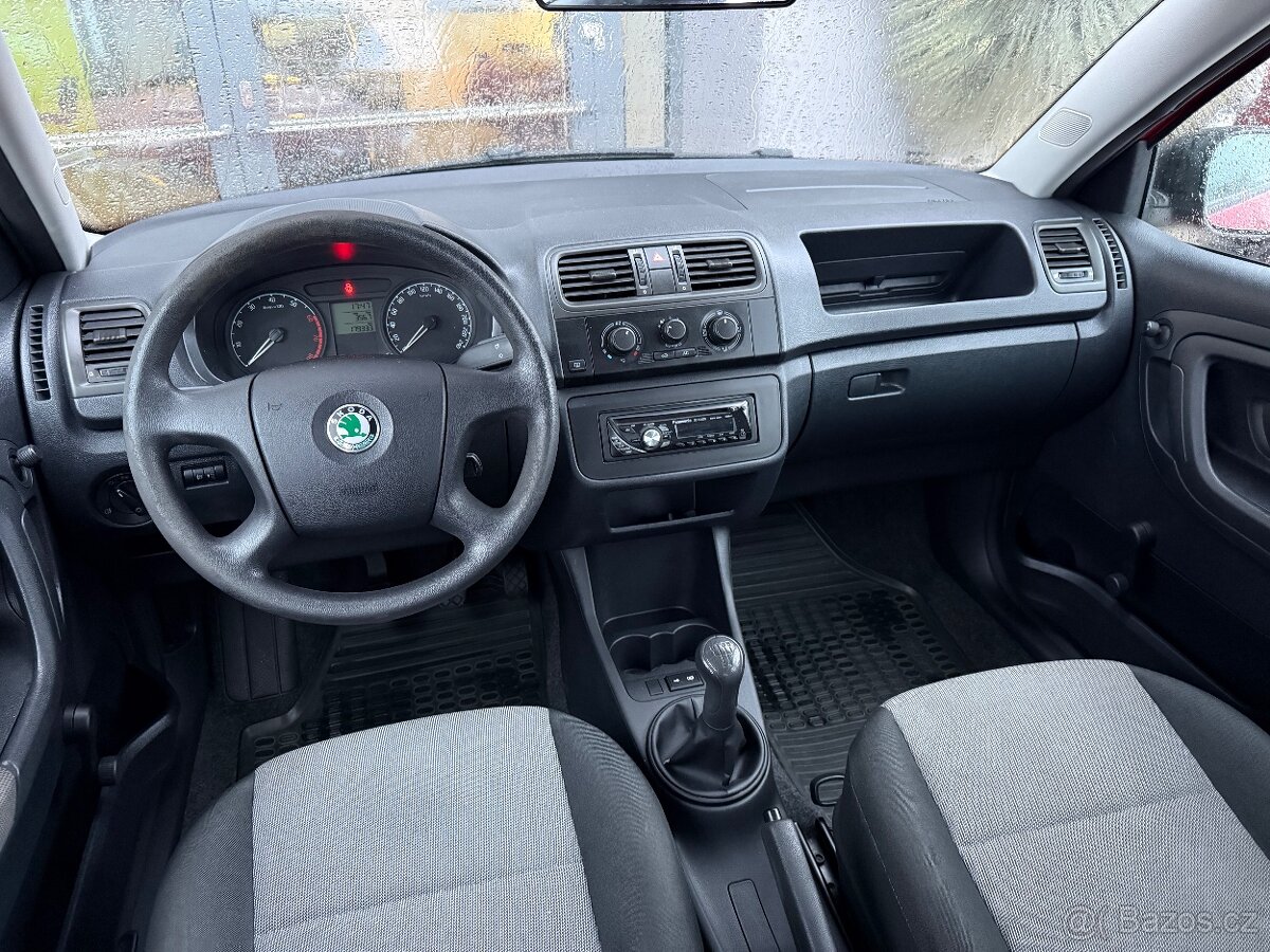 Škoda Fabia 1,2 HTP 44kW KLIMA TOP STAV - 14