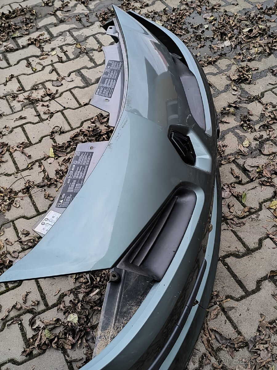 Renault Clio 3 přední nárazník - 14
