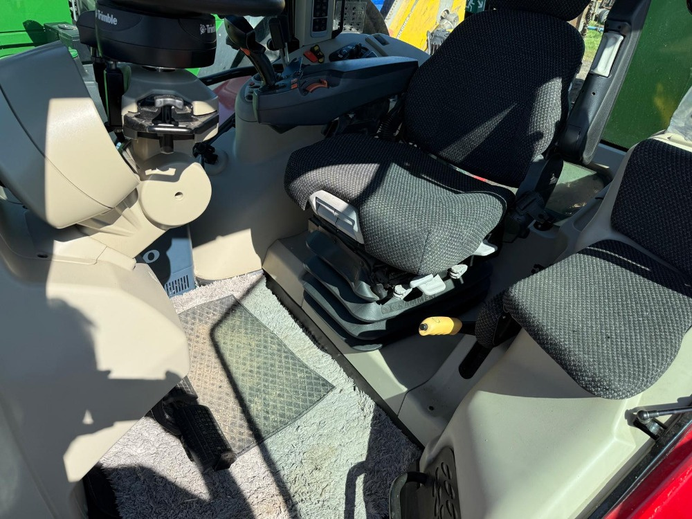 Traktor Massey Ferguson MF 7718 S MR Dyna6 EFFICIENT - 14