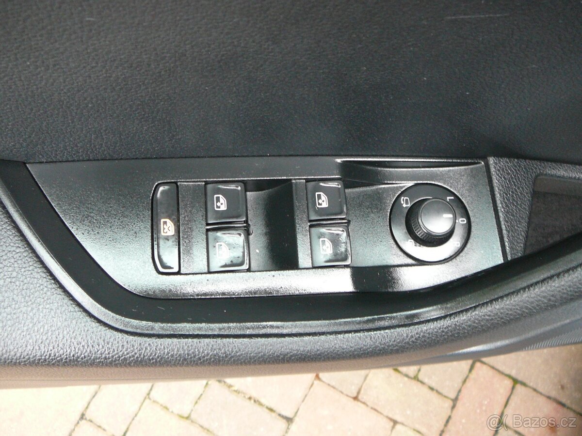 ŠKODA SUPERB 3 COMBI 2.0 TDI 140KW DSG+F1 NAV ACC FRONT LINE - 14