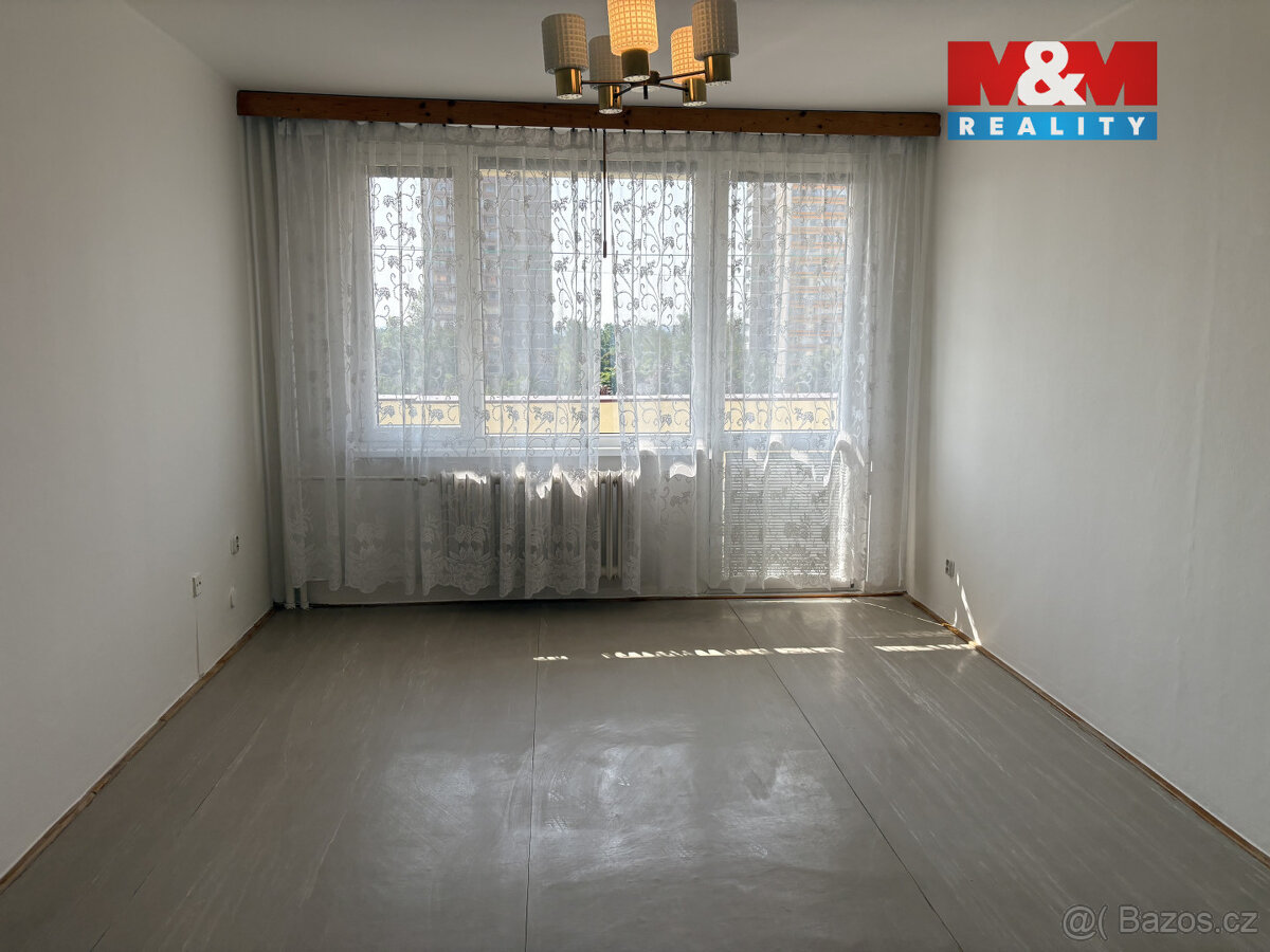 Pronájem bytu 3+1, 75 m², Hradec Králové, ul. Hrubínova - 14
