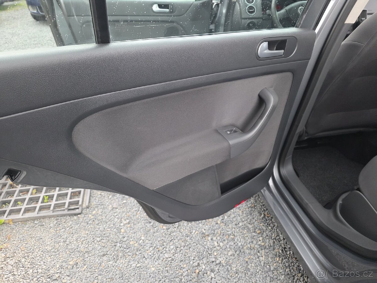 Volkswagen Golf Plus 1.9 TDI - 14