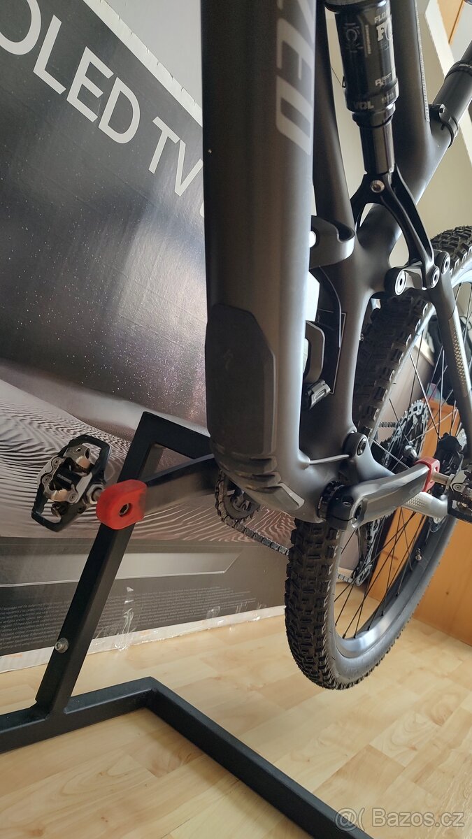 Celoodpružené horské kolo Specialized Stumpjumper Comp 2022 - 14