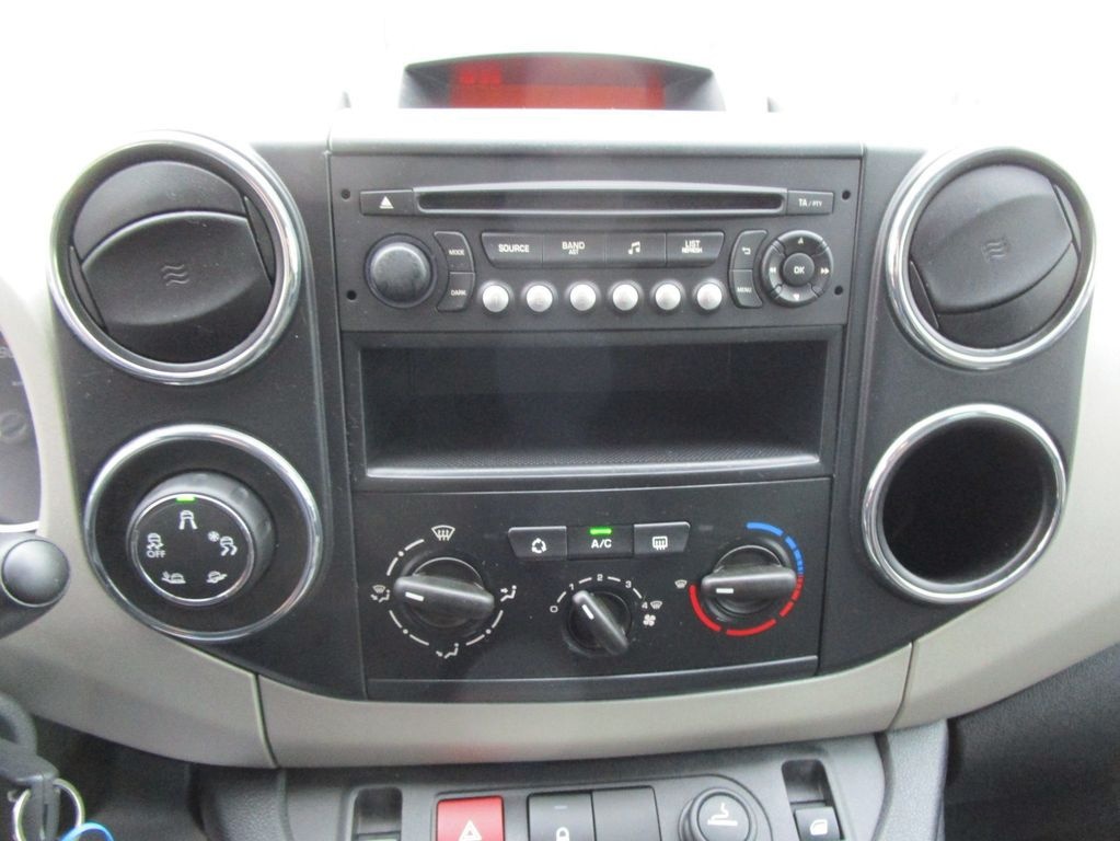 Peugeot Partner, 1,6 - 88KW - NOVÁ STK + OLEJ - 14