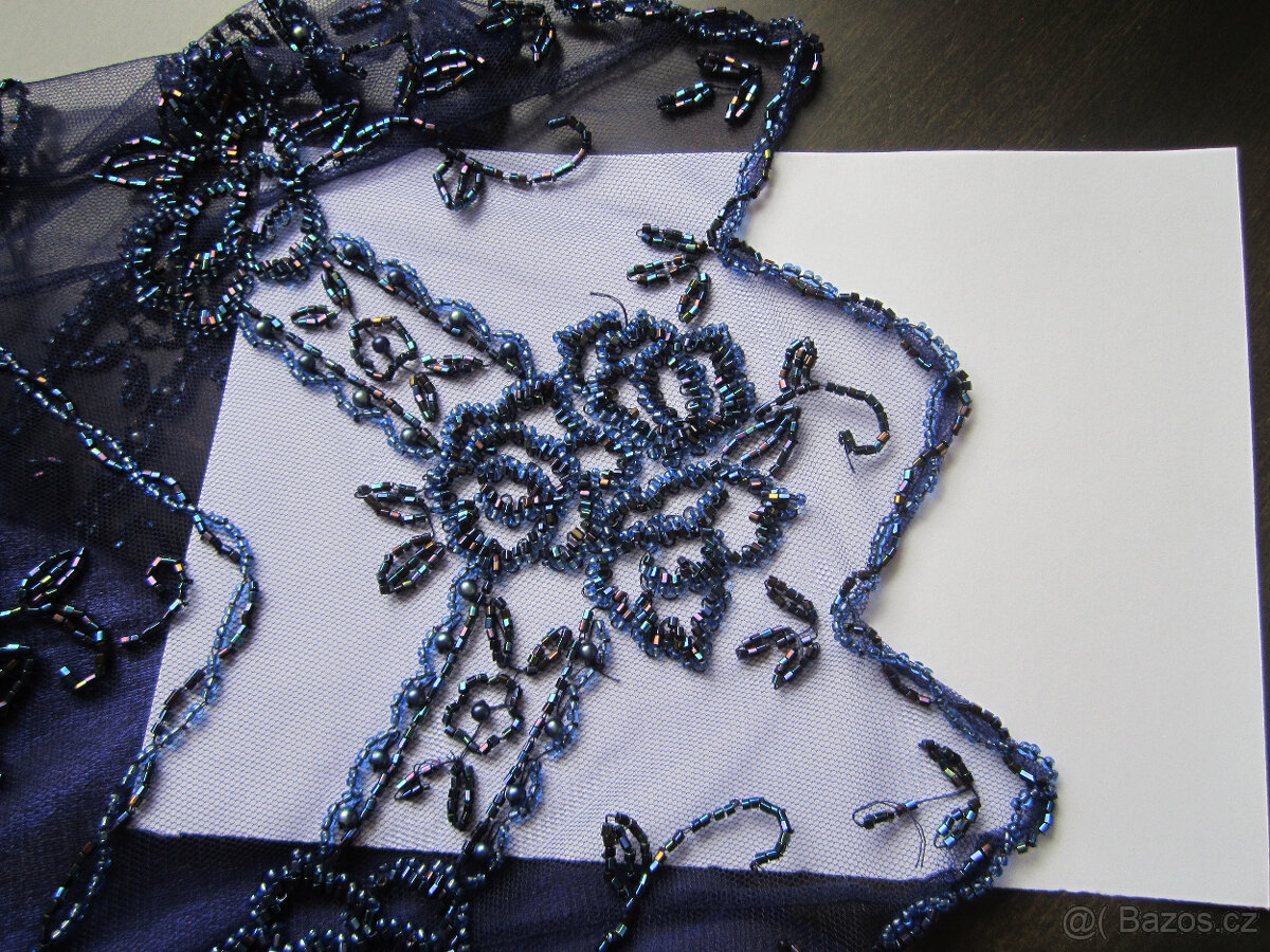 Plesové / svatební fialové šaty s korálky, S/36 - 14