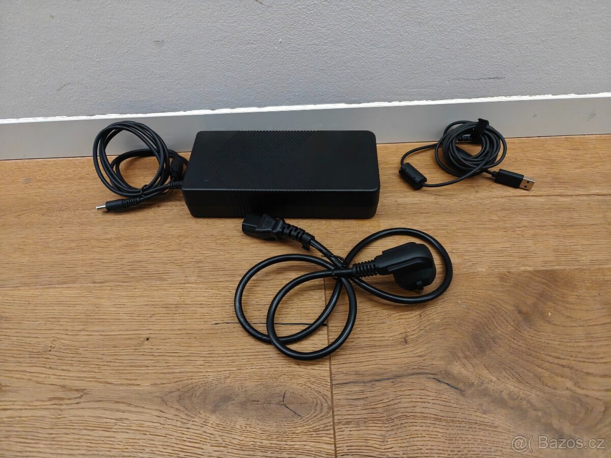 Ultimátní sada Logitech G Pro volant PS5/PC + příslušenství - 14