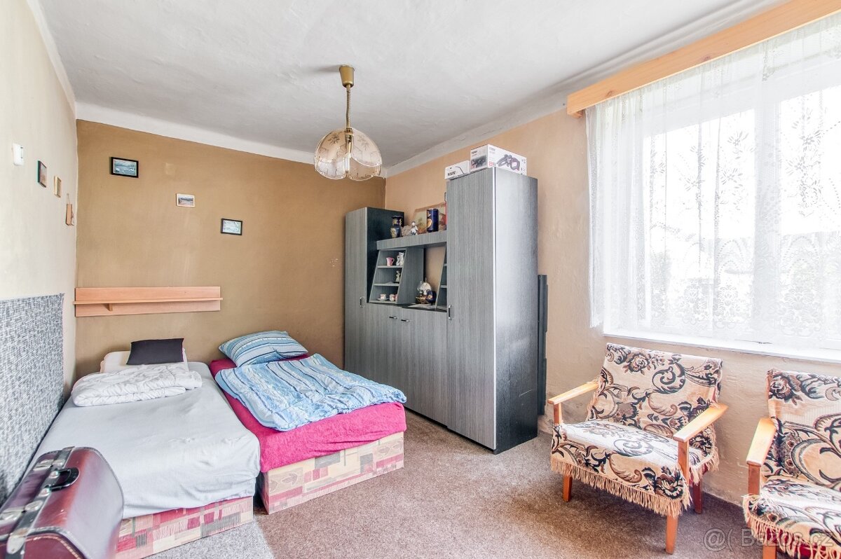 Prodej stavebního pozemku s rodinným domem v Lučině - 14