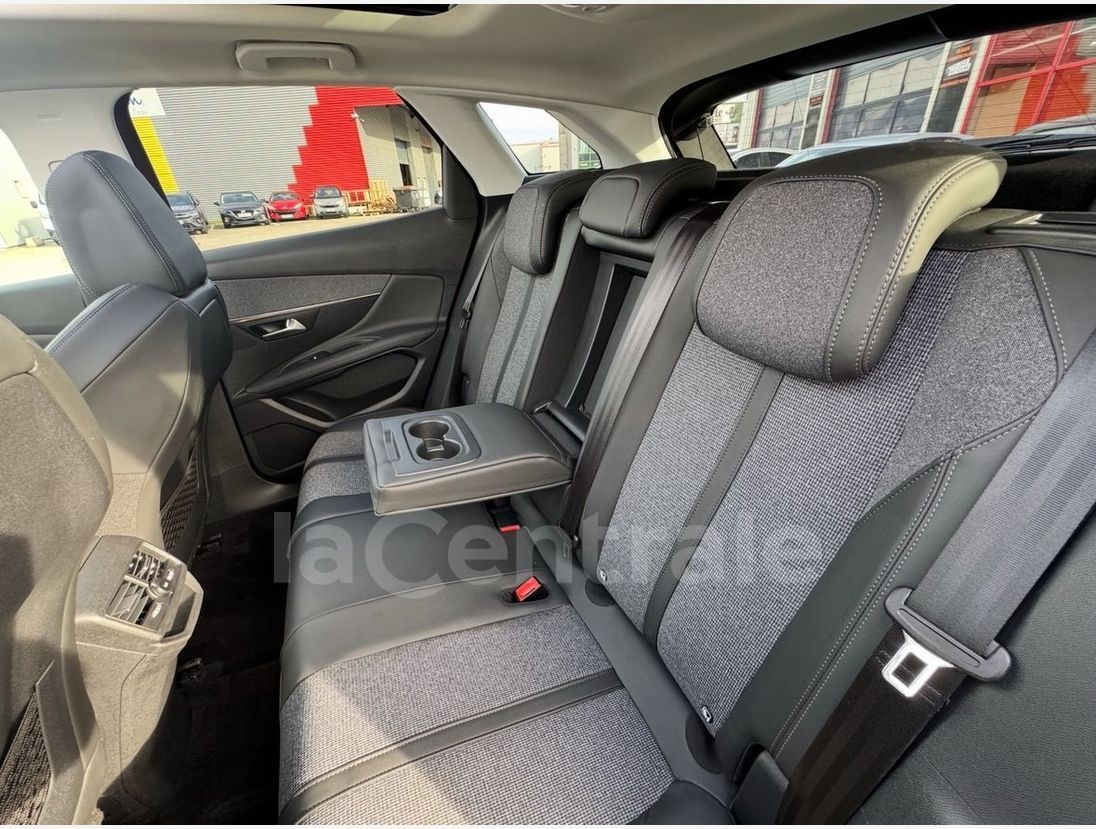 PEUGEOT 3008 II (2) BLUEHDI 130 S&S ALLURE PACK EAT8 07/2020 - 14