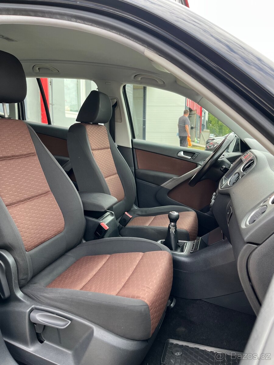 Volkswagen Tiguan 2.0 TDI 103kW = Top Stav, Bez korozie = - 14