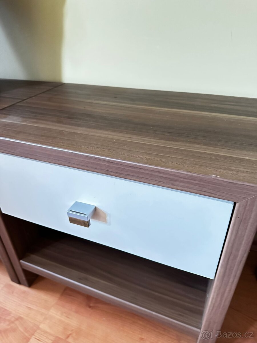 Prodám různý kvalitní nabytek ZAMLUVENO - 14