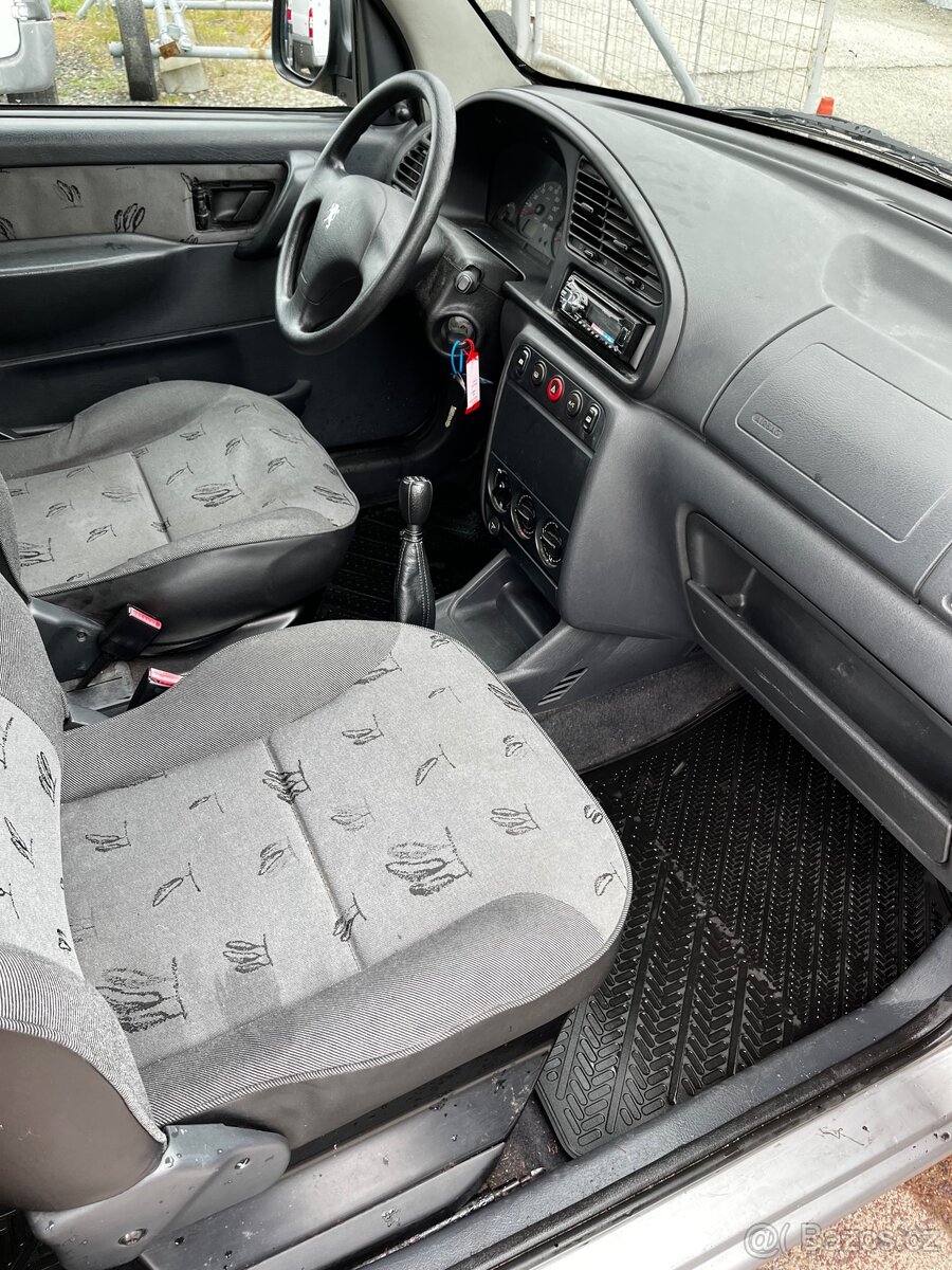 Peugeot Partner 1.9 Hdi.....66kw pro INVALIDY. - 14