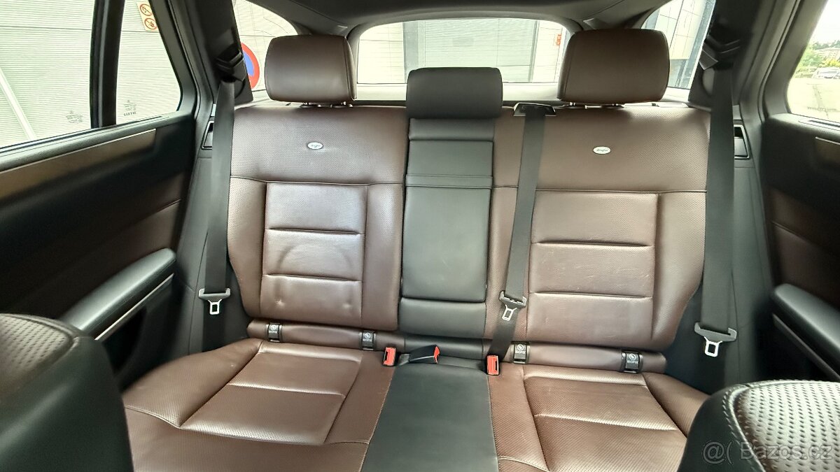 Mercedes-benz E 350 BlueTEC 4MATIC Wagon / E 350 d 4MATIC - 14