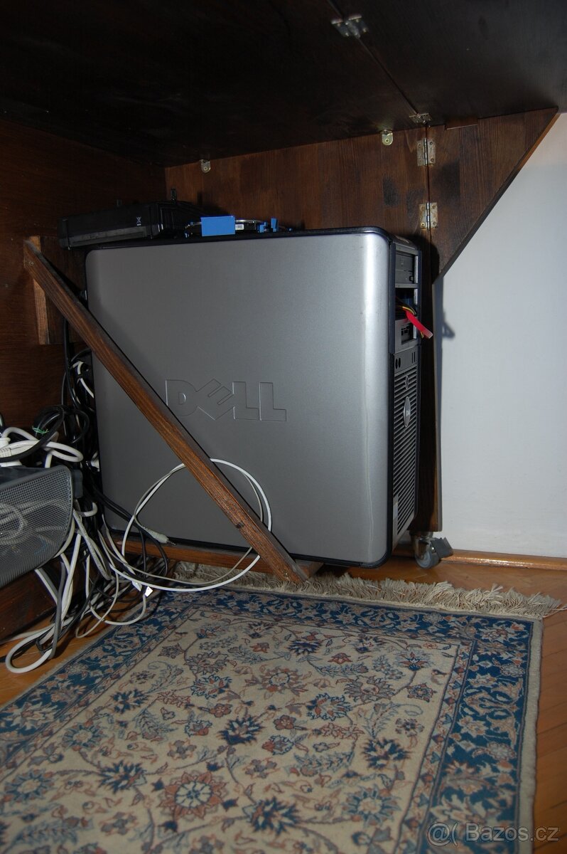 Pracovní box na kolečkách - 14