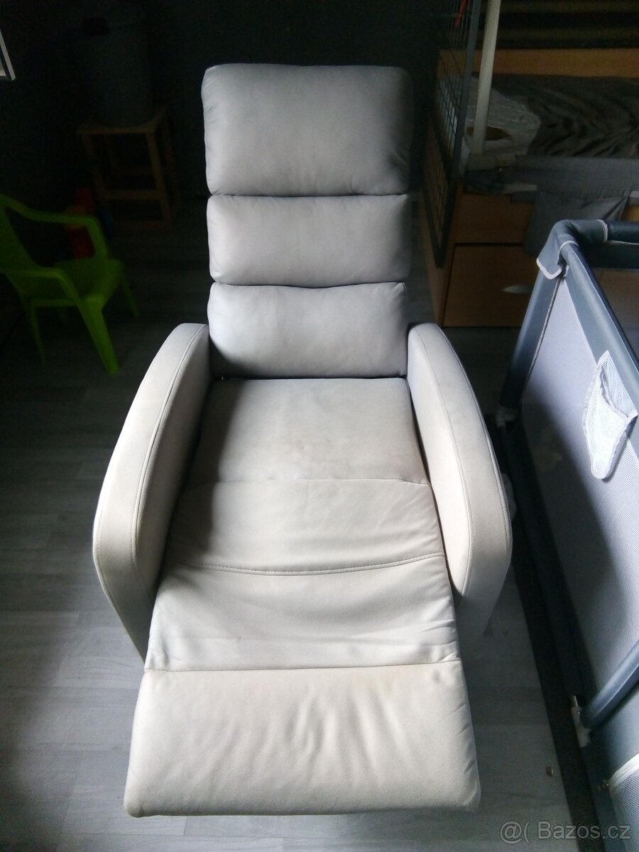 Polohovatelné/relaxační TV křeslo 70x80 + polštáře - 14