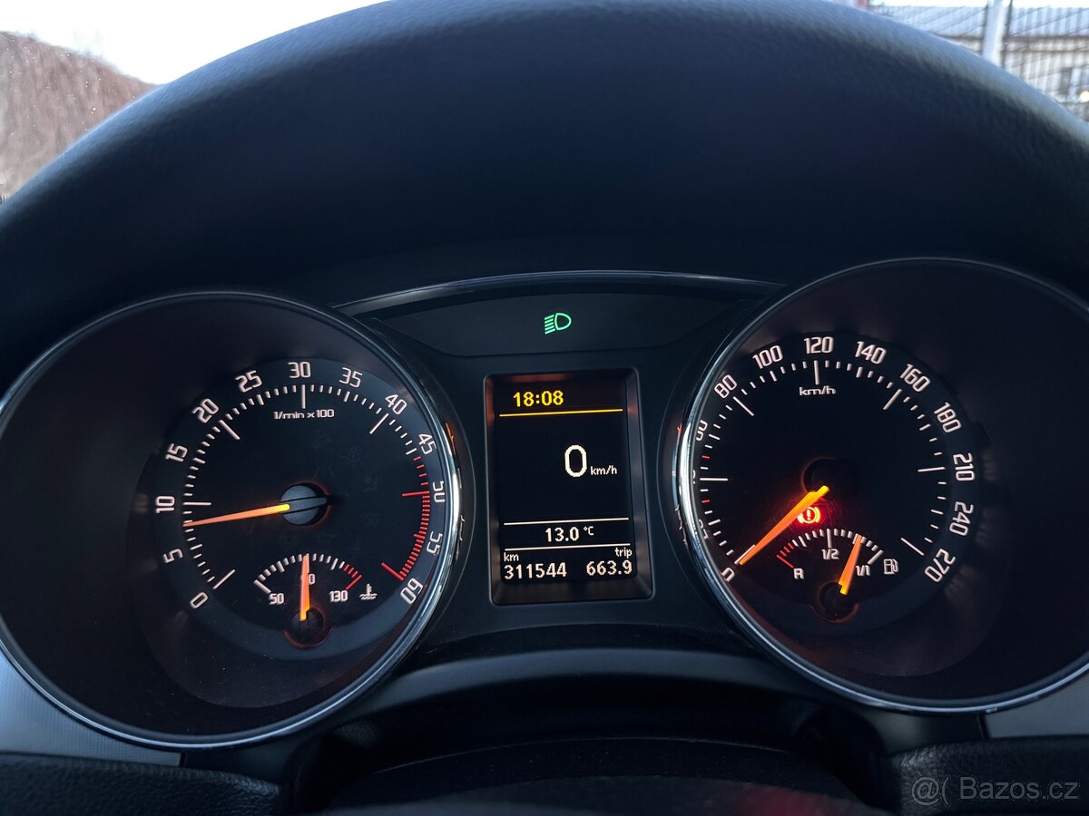 Škoda Superb 2 2,0 TDi 103kw - 14