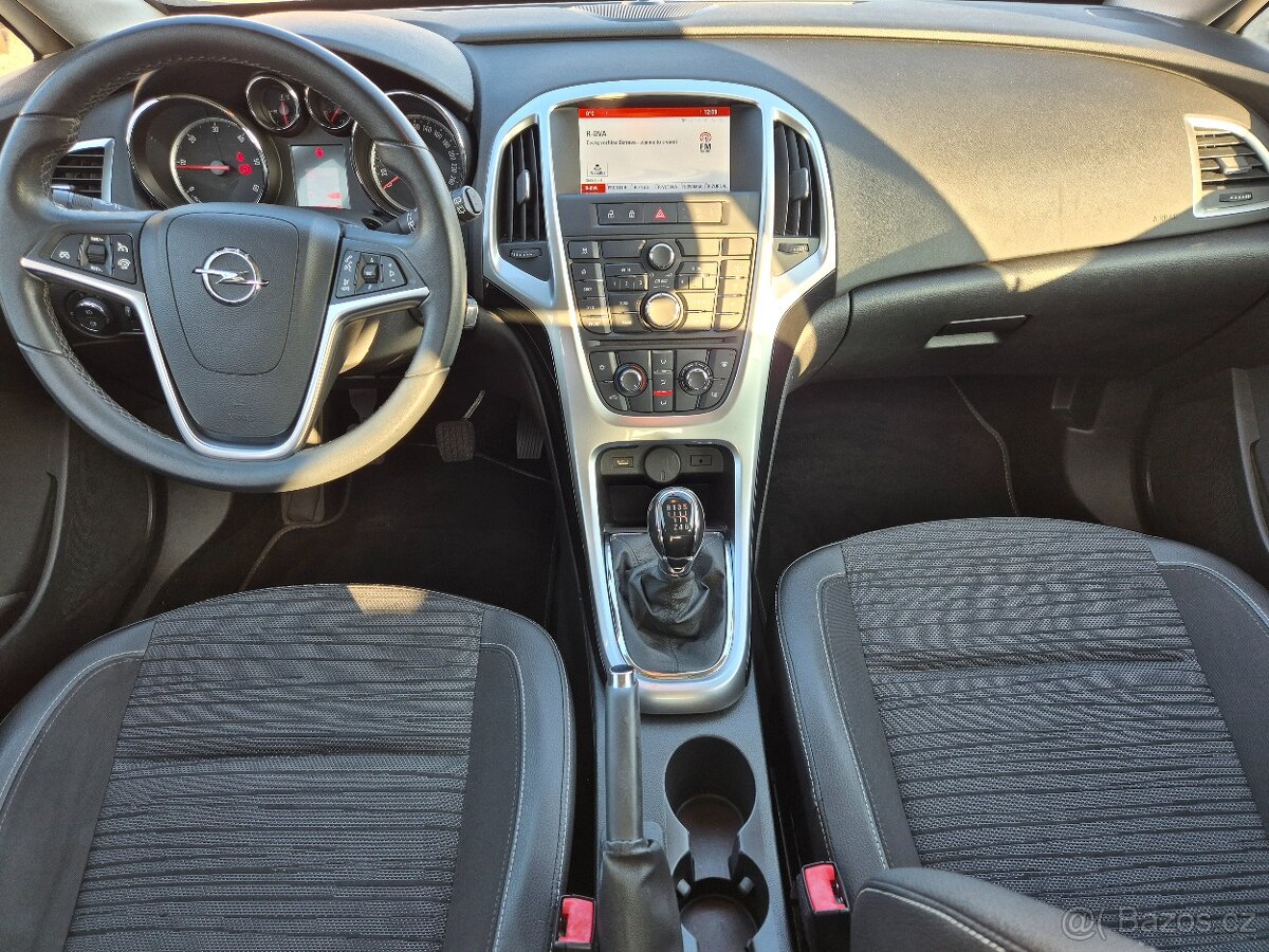 Opel Astra J,1.7CDTi,81KW,LED,SPORTS TOURER,R.V.2014 - 14