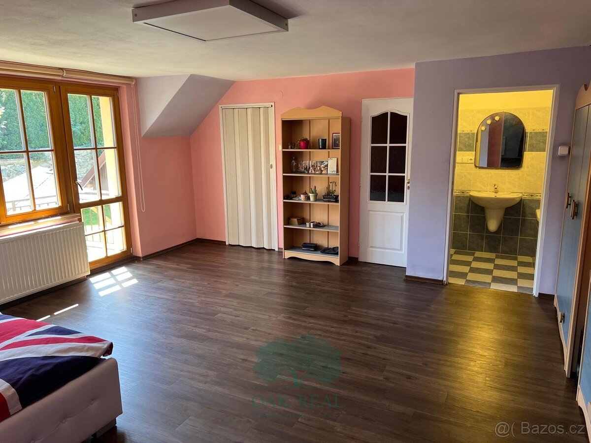 Prodej vícegeneračního domu v Břežanech u Lešan, ev.č. 00272 - 14
