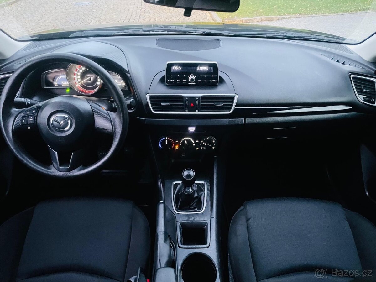 Mazda 3 1.5i 74KW BENZIN MANUÁL - 14