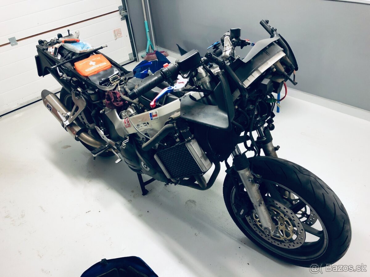 Honda VFR 800 FI - 14