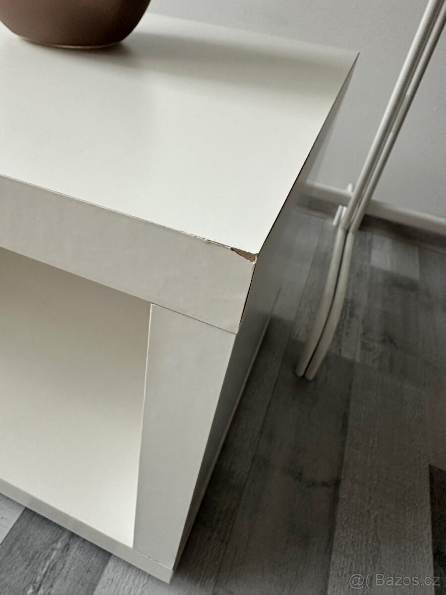 Set nábytku - knihovna a regál - 14