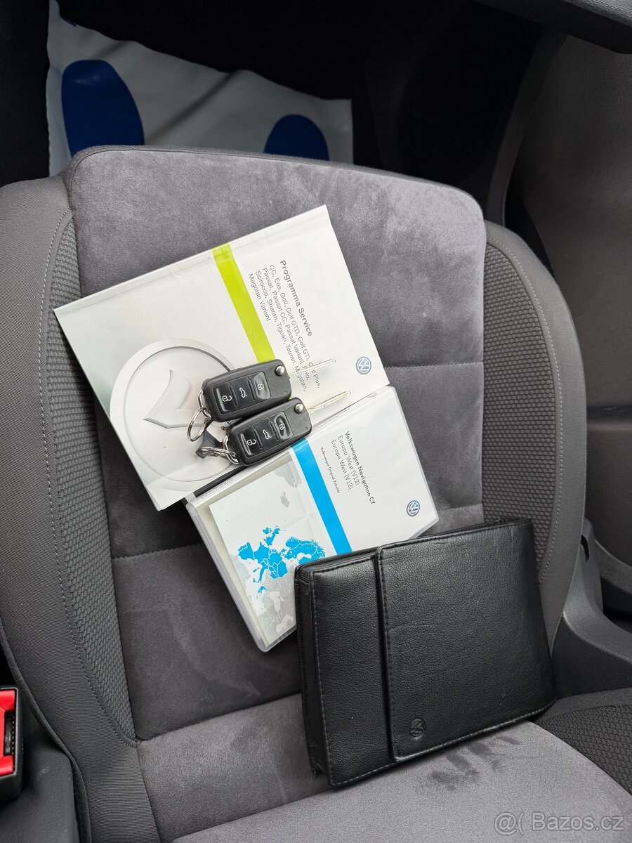 VOLKSWAGEN TOURAN 1,4 TSI, aut.DSG,BI-XENON,NAVI - 14