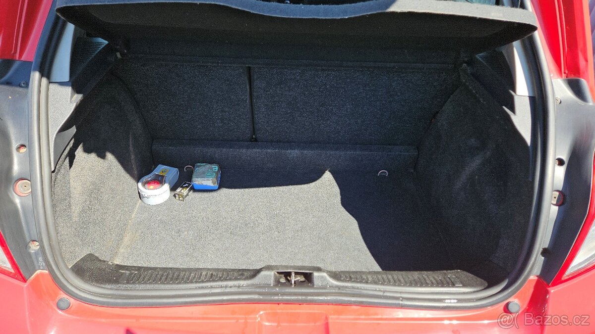 RENAULT CLIO 1.2 16V Authentique - 14