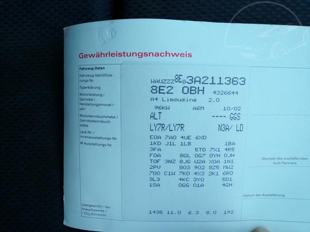 Audi A4 2,0 i AUTOMAT,TAŽNÉ ZAŘ. - 14