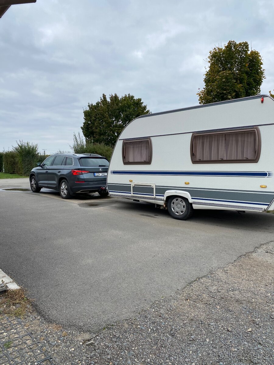 Karavan Beyerland Vitesse 400 FB s klimatizací. - 14