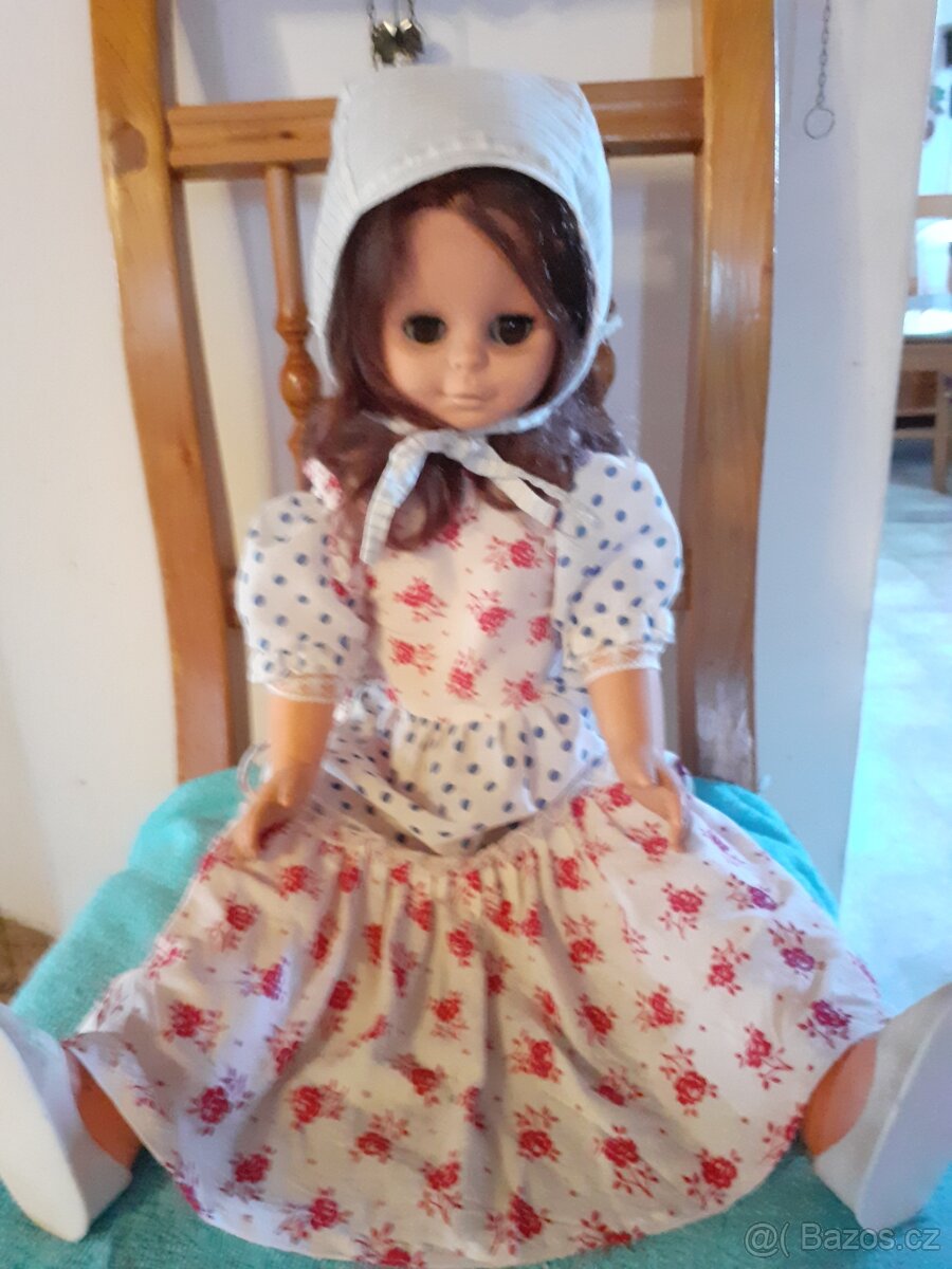 Retro panenka mrkacka, chodicka ,miminko, hračky - 14