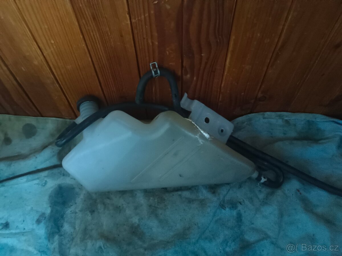 Suzuki GSX-R k4 náhradní díly #2 - 14