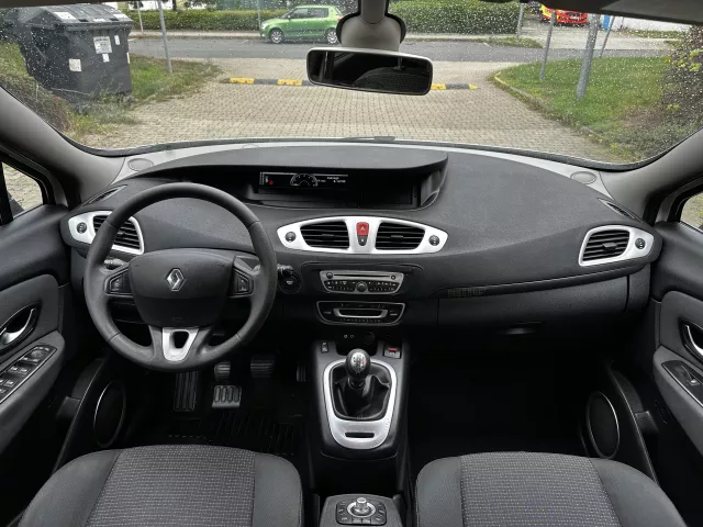 Renault Grand Scénic III 1.9 dCi 96kW Navi ALU kola BOSE - 14