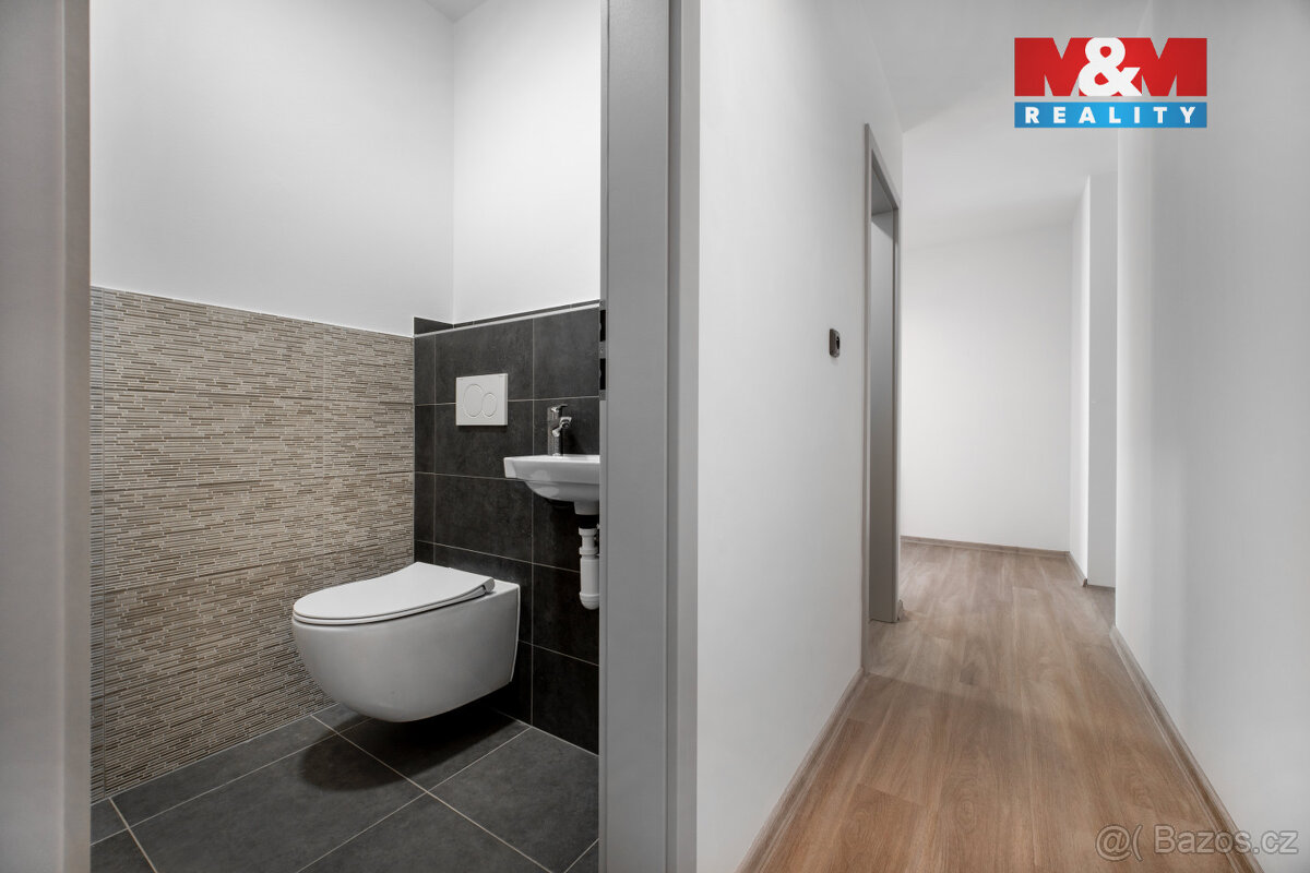 Prodej bytu 3+kk, 82 m² s terasou, Svitavy, ul. Svitavská - 14