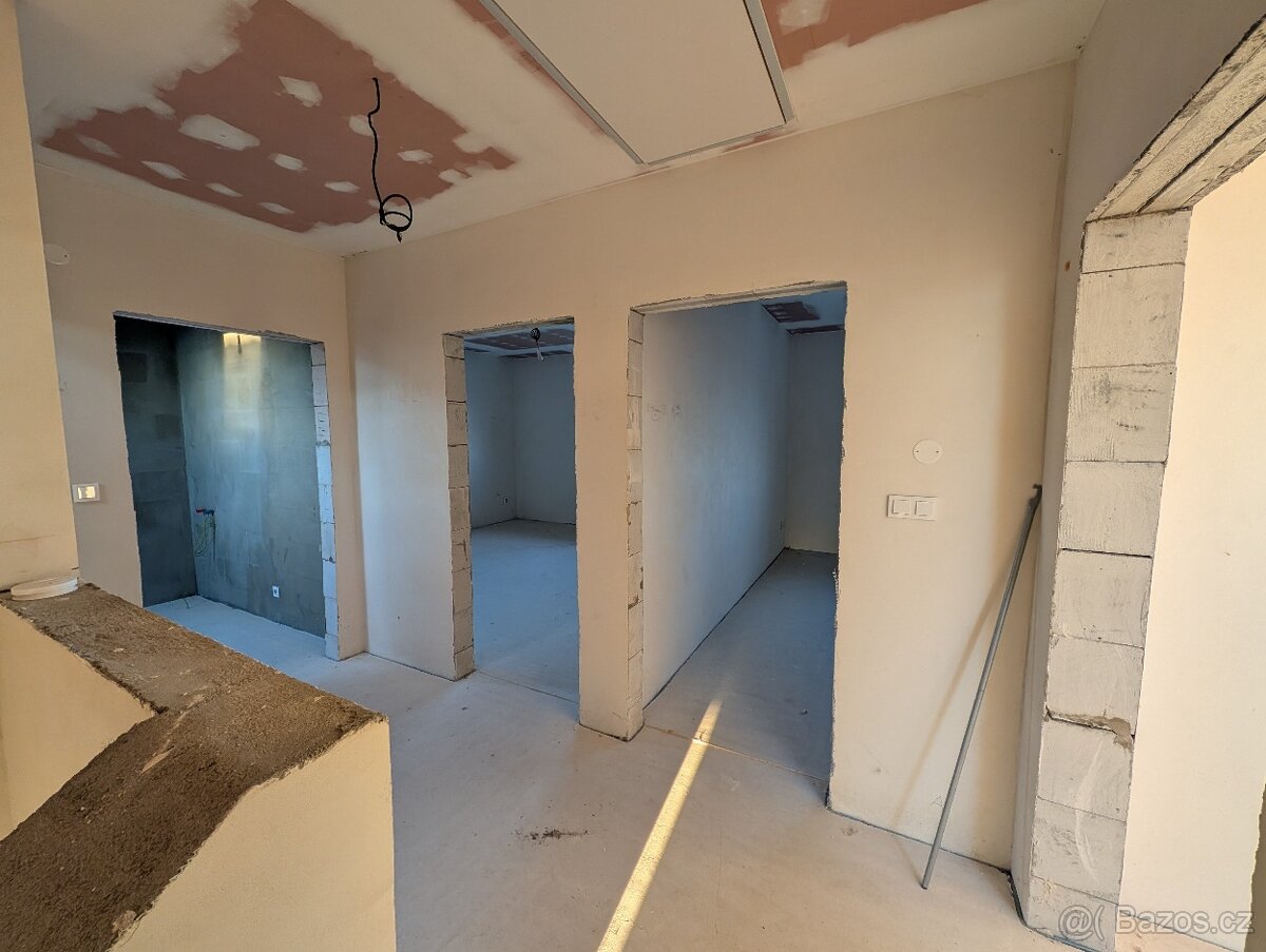 Prodej rodinného domu 171 m², pozemek 734 m² Hrušky u Brna - 14