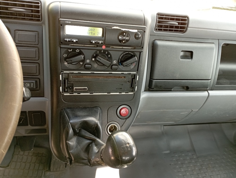 Prodám Mitsubishi Fuso kontejner - 14