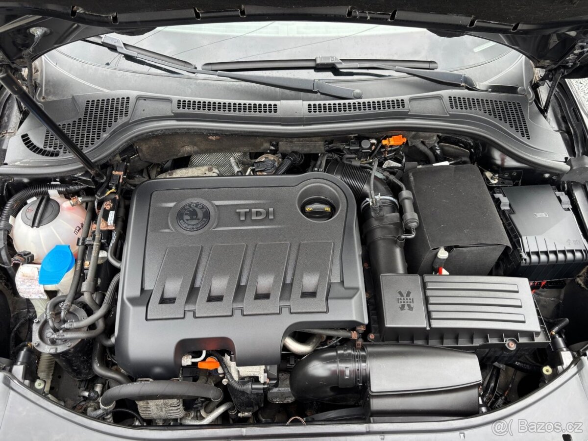 ŠKODA SUPERB 2,0TDi ELEGANCE 1.MAJITEL - 14