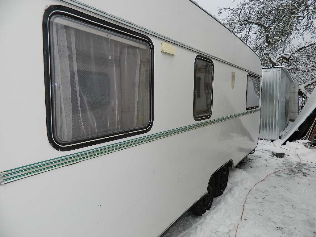 CHATA NA KOLECH - dvouosý karavan Tabbert - 14