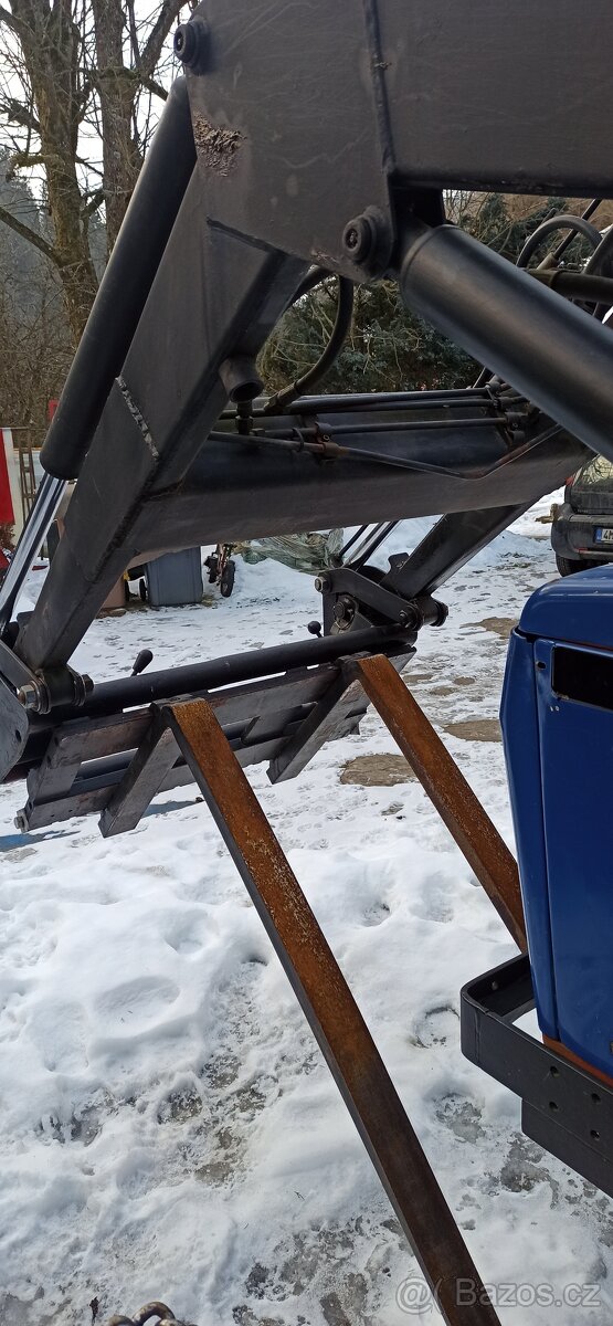 Zetor 7245 s nakladačem - 14